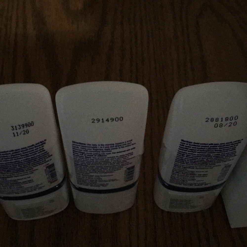 Skincare - Picture 5 of 6